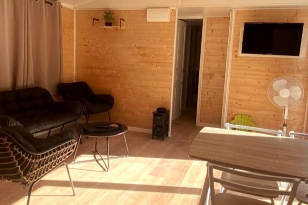 Mobil Home De Patricia Et Franck A Sigean Exterior foto